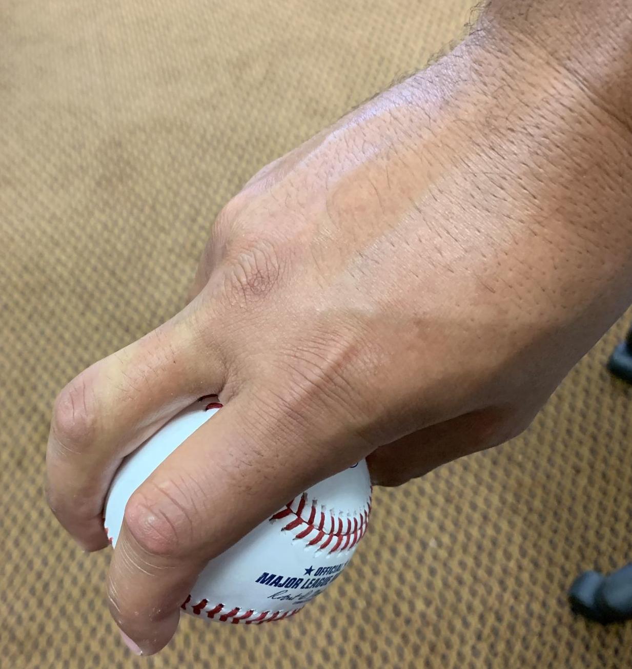 Pitch Grips: JORDAN HICKS' FOUR-SEAM FASTBALL
